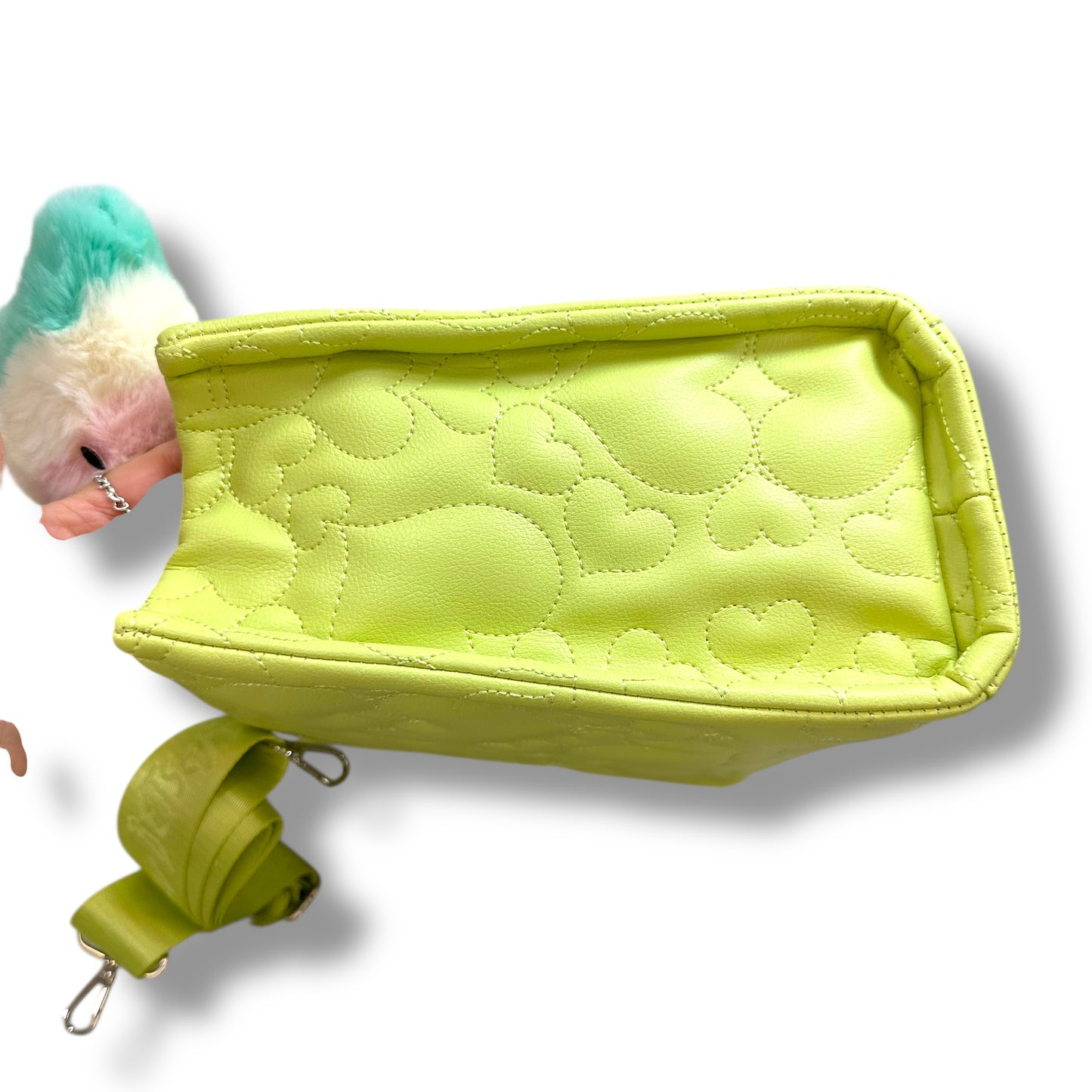 Handbag By Betsey Johnson, Size: Medium