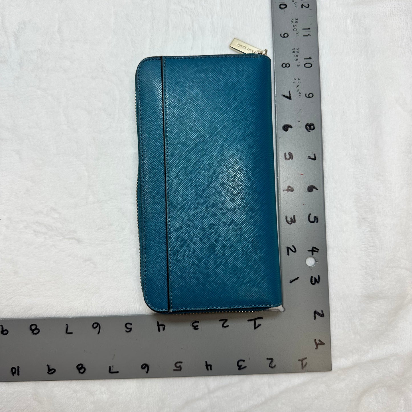 Wallet Designer By Kate Spade, Size: Medium