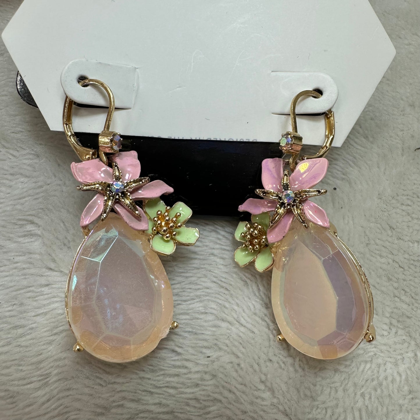 Earrings Dangle/drop By Clothes Mentor