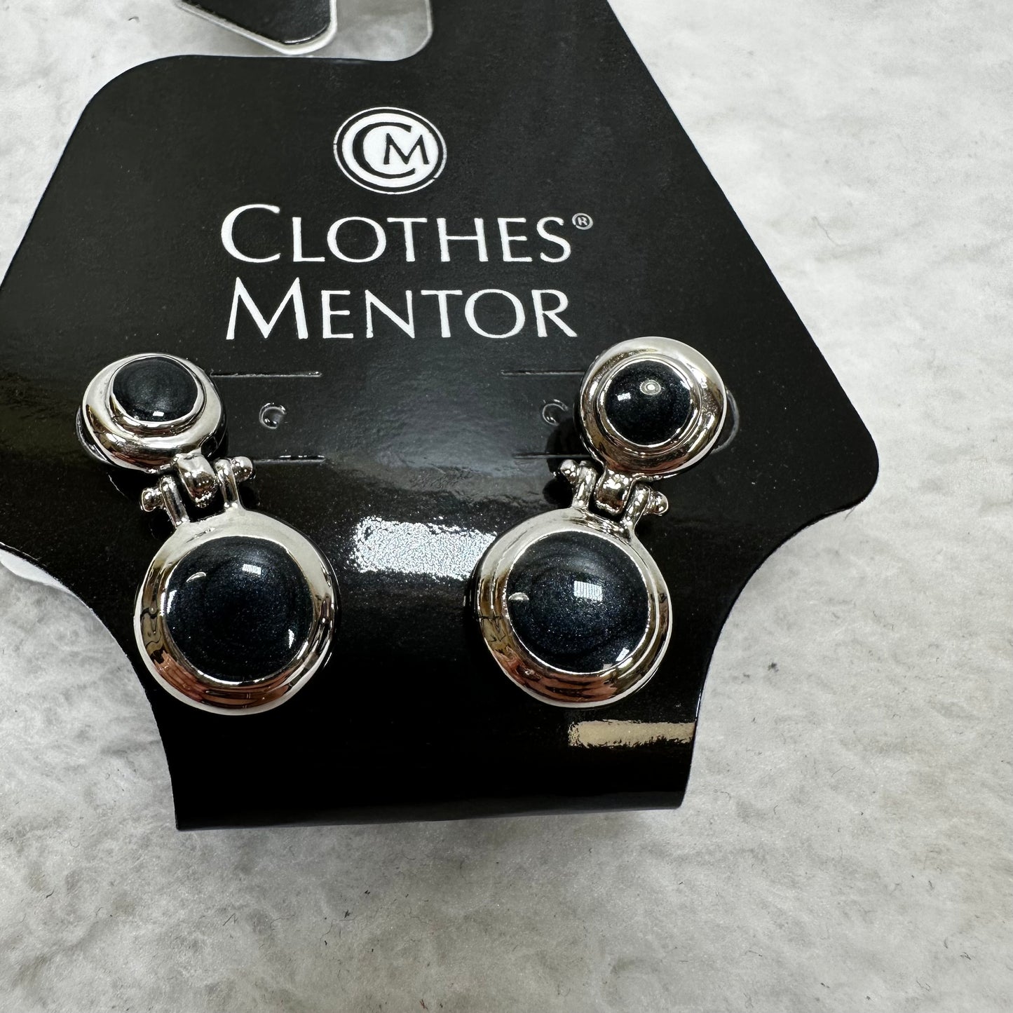 Earrings Dangle/drop Clothes Mentor