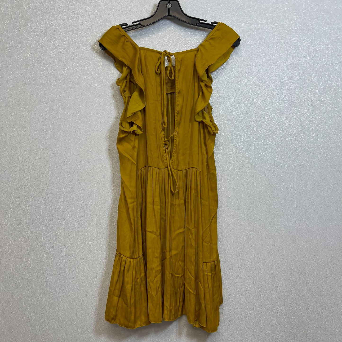 Dress Casual Short By Free People In Mustard, Size: L