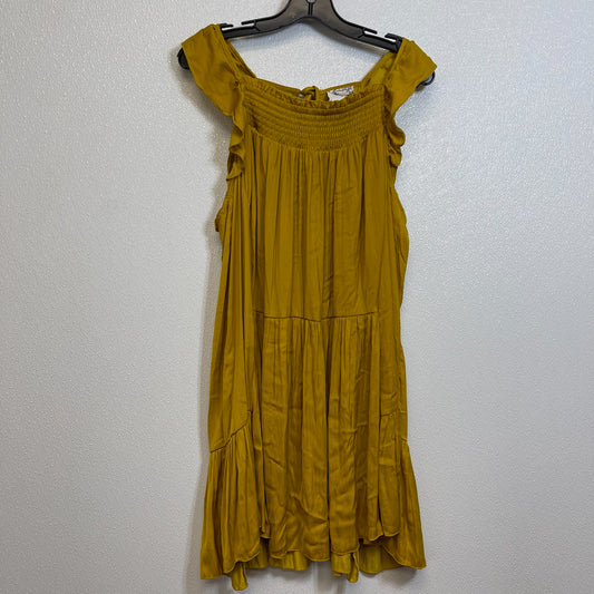 Dress Casual Short By Free People In Mustard, Size: L