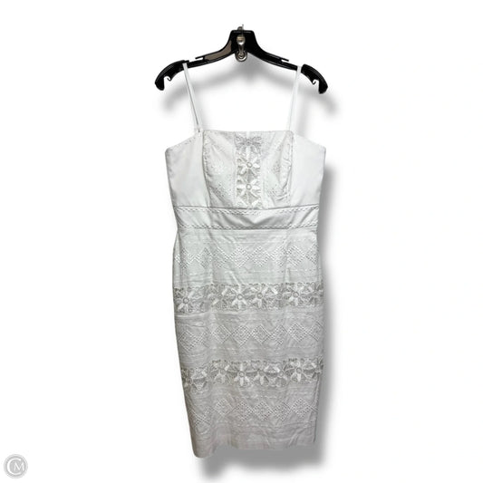Dress Casual Short By White House Black Market In White, Size: 8
