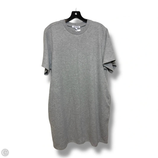 Dress Casual Short By Steve Madden In Grey, Size: Xxl