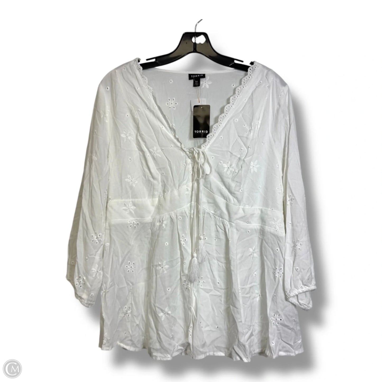 Top Long Sleeve By Torrid In White, Size: M