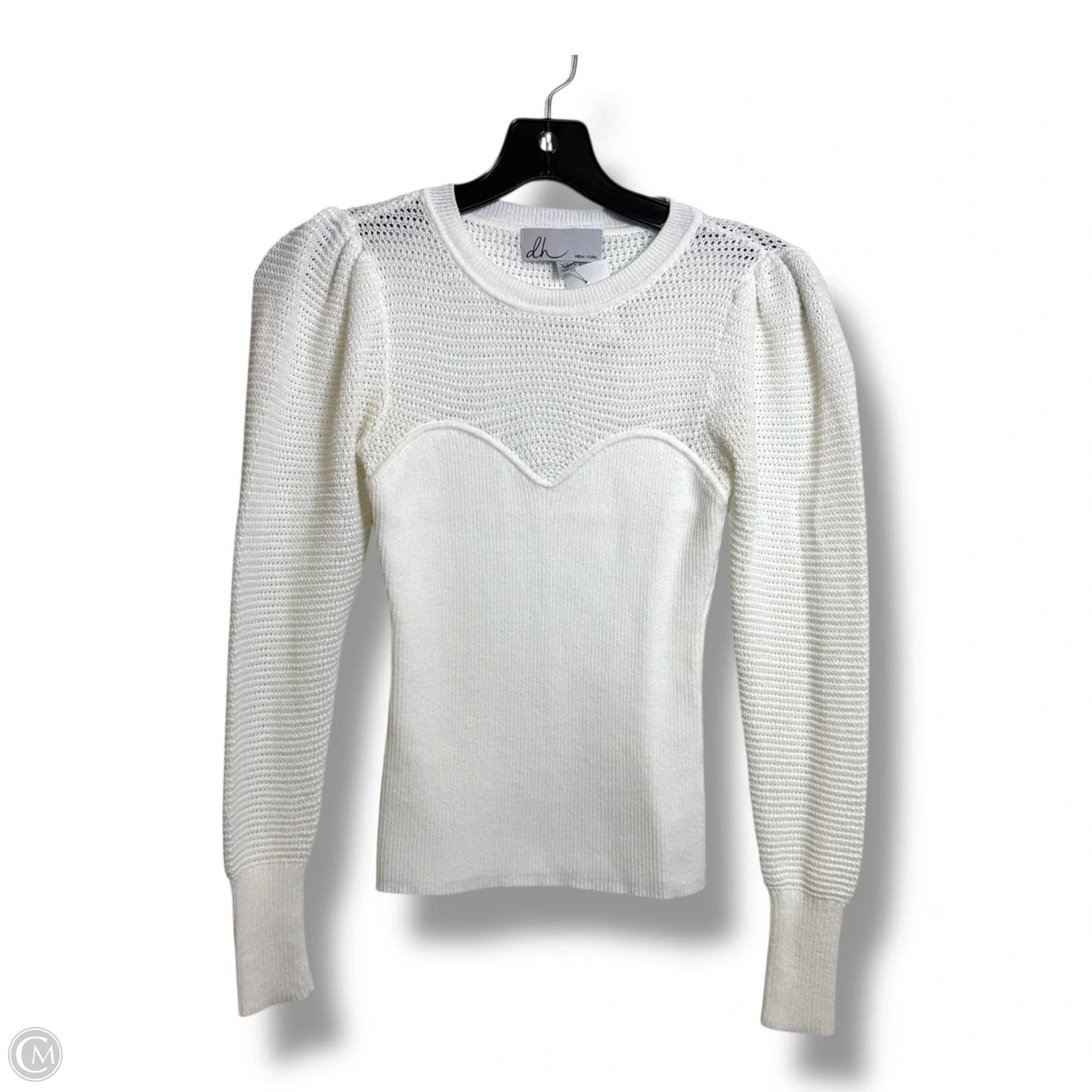 Top Long Sleeve By Clothes Mentor In White, Size: Xs
