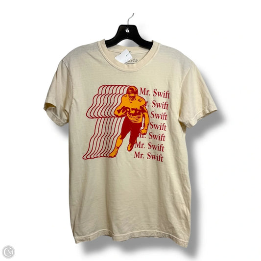 ME SWIFT Top Short Sleeve Basic By Clothes Mentor In Cream, Size: S