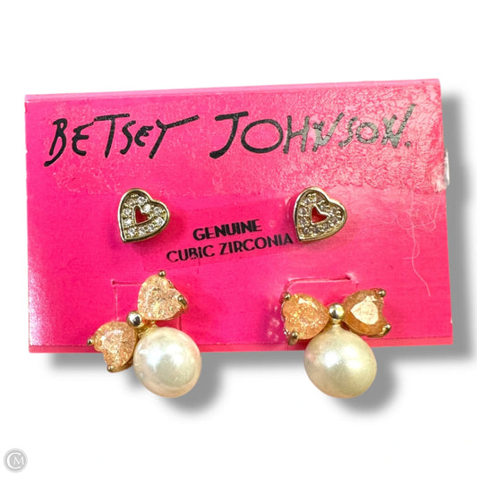 Earrings Stud By Betsey Johnson