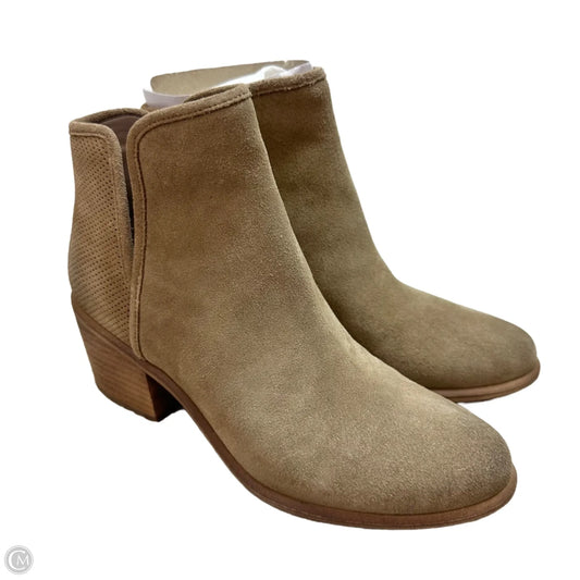 Boots Ankle Flats By Hinge In Tan, Size: 6