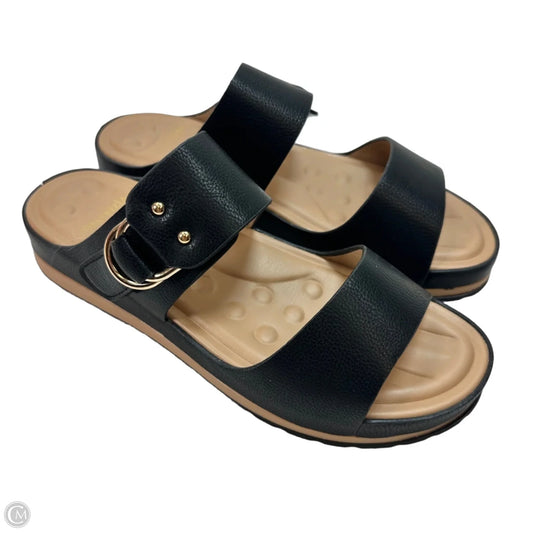 Sandals Flats By Clothes Mentor In Black, Size: 8