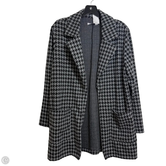Cardigan By Clothes Mentor In Chevron Pattern, Size: S