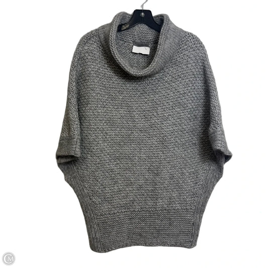 Sweater By Clothes Mentor In Grey, Size: M