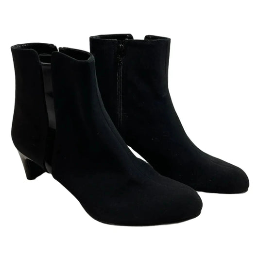 Boots Designer By Stuart Weitzman In Black, Size: 8.5