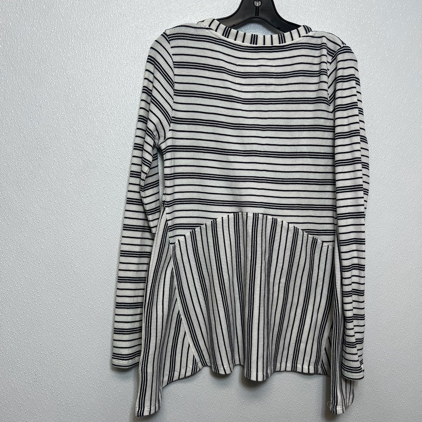 Top Long Sleeve Basic By Maeve In Striped, Size: M