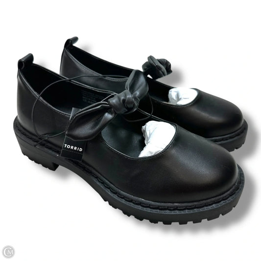 Shoes Flats By Torrid In Black, Size: 8