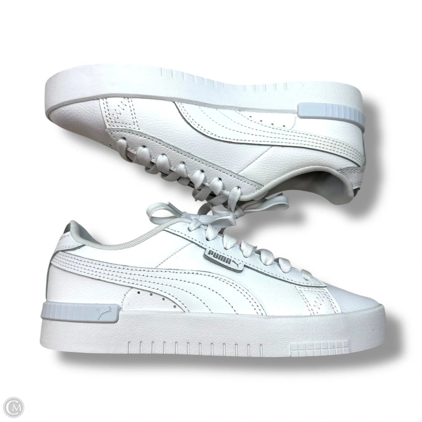 Shoes Sneakers By Puma In White, Size: 7