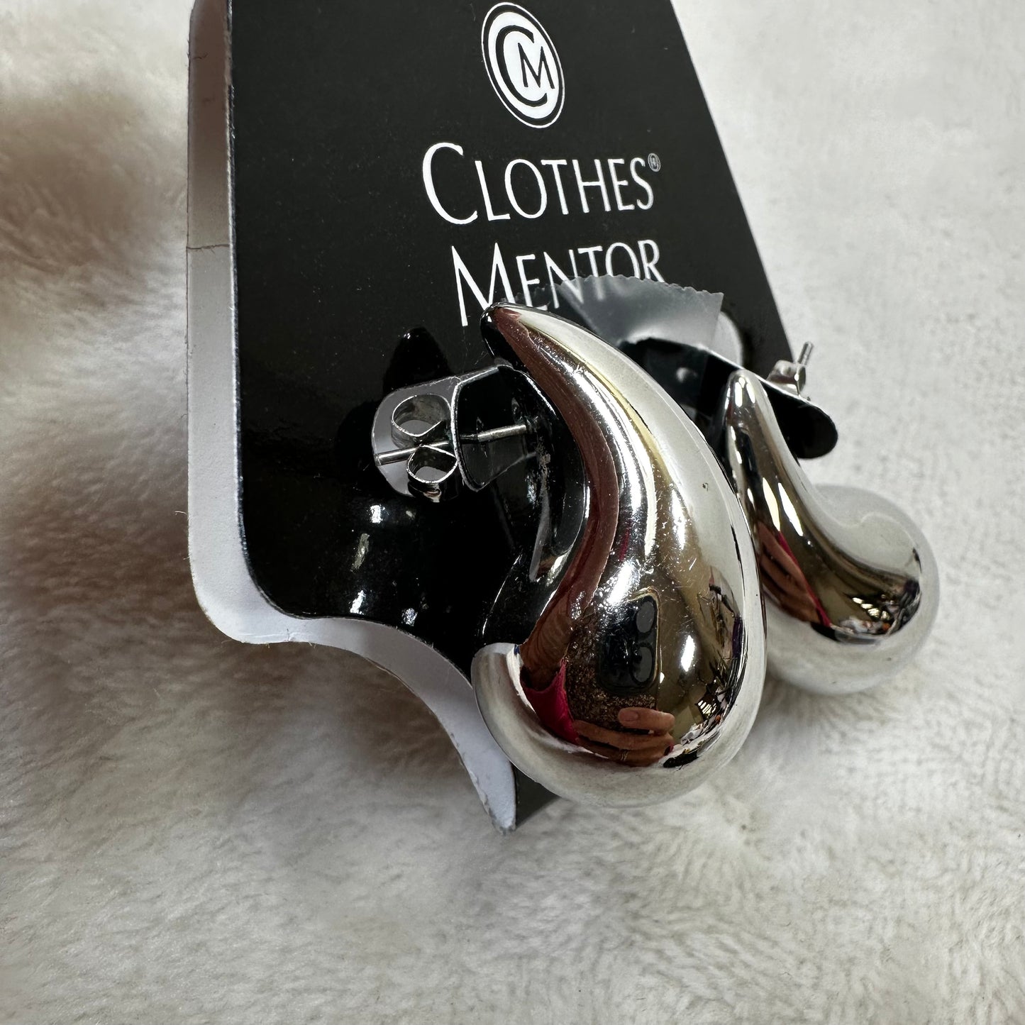 Silver Earrings By Clothes Mentor