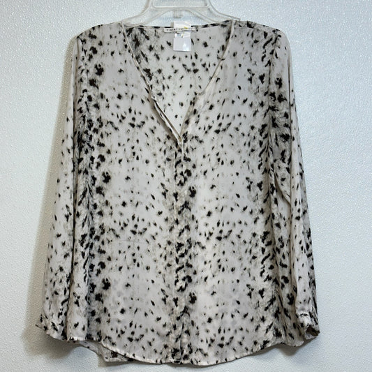 Top Long Sleeve By Violet And Claire  Size: L