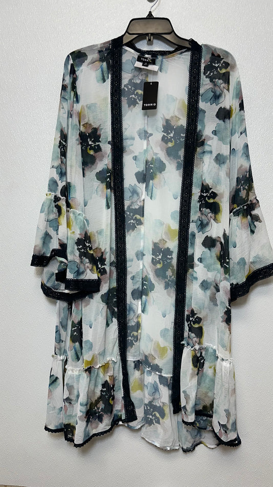Kimono By Torrid  Size: 3