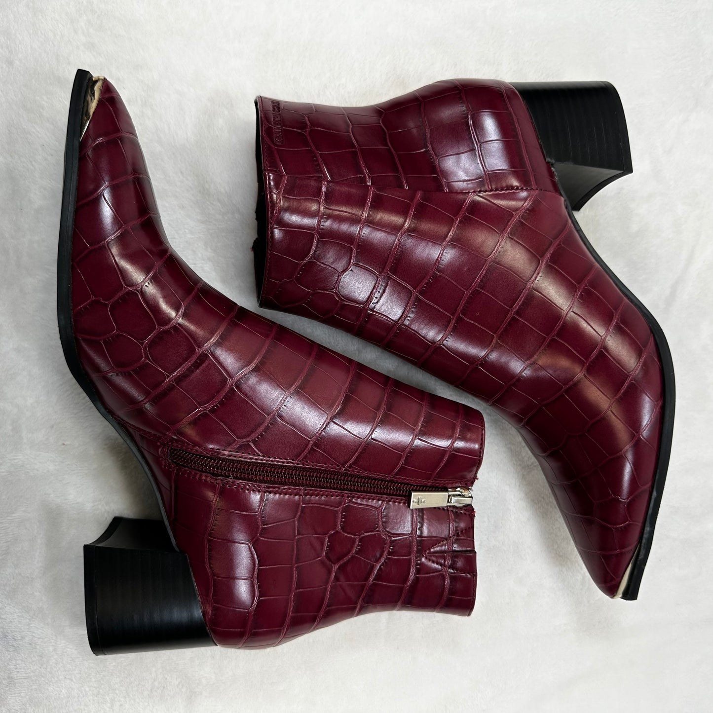 Boots Ankle Heels By Kenneth Cole In Burgundy, Size: 8