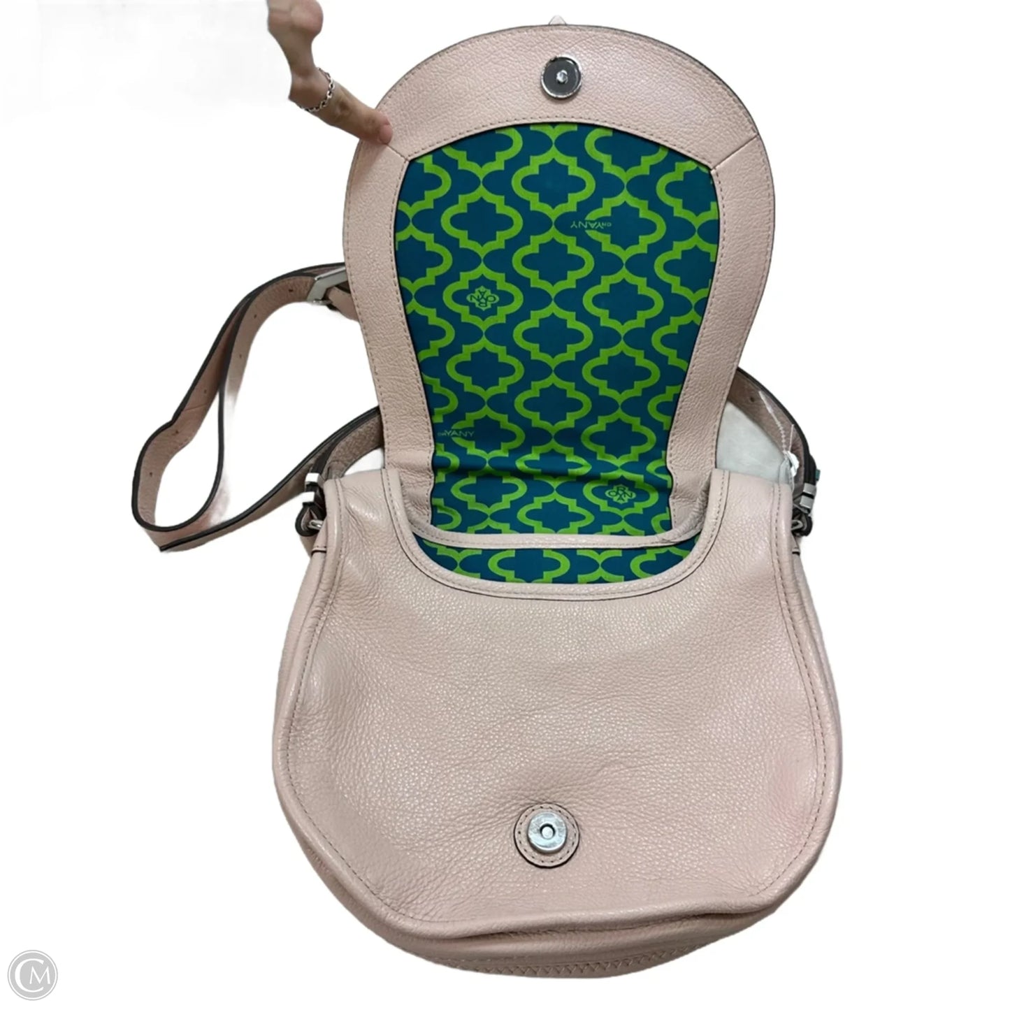 Crossbody By Clothes Mentor, Size: Medium