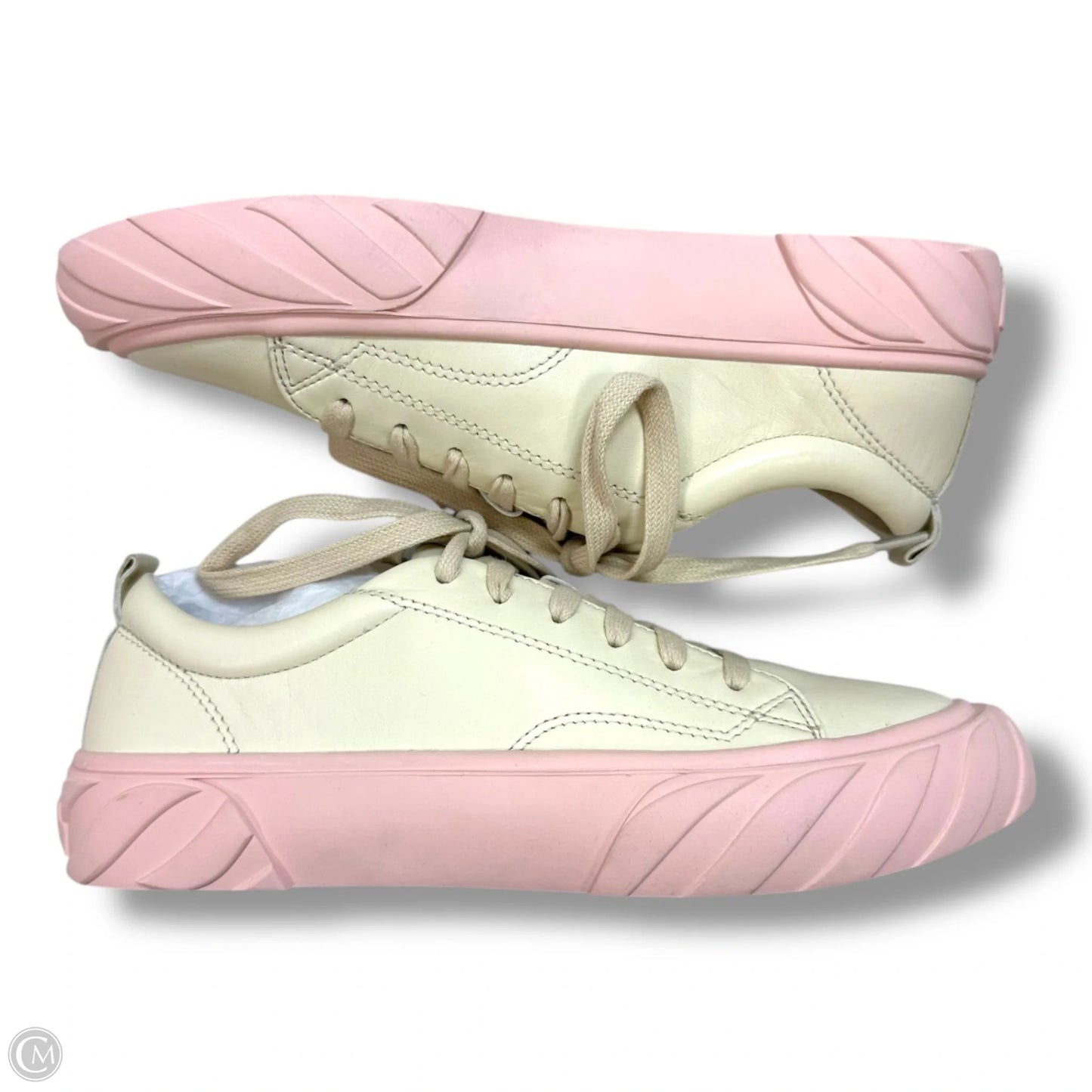 Shoes Sneakers By Clothes Mentor In Cream & Pink, Size: 6