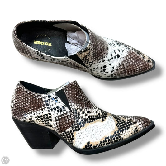Boots Ankle Heels By A RIDER GIRL In Snakeskin Print, Size: 6.5