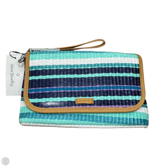 Wristlet By Vera Bradley, Size: Medium