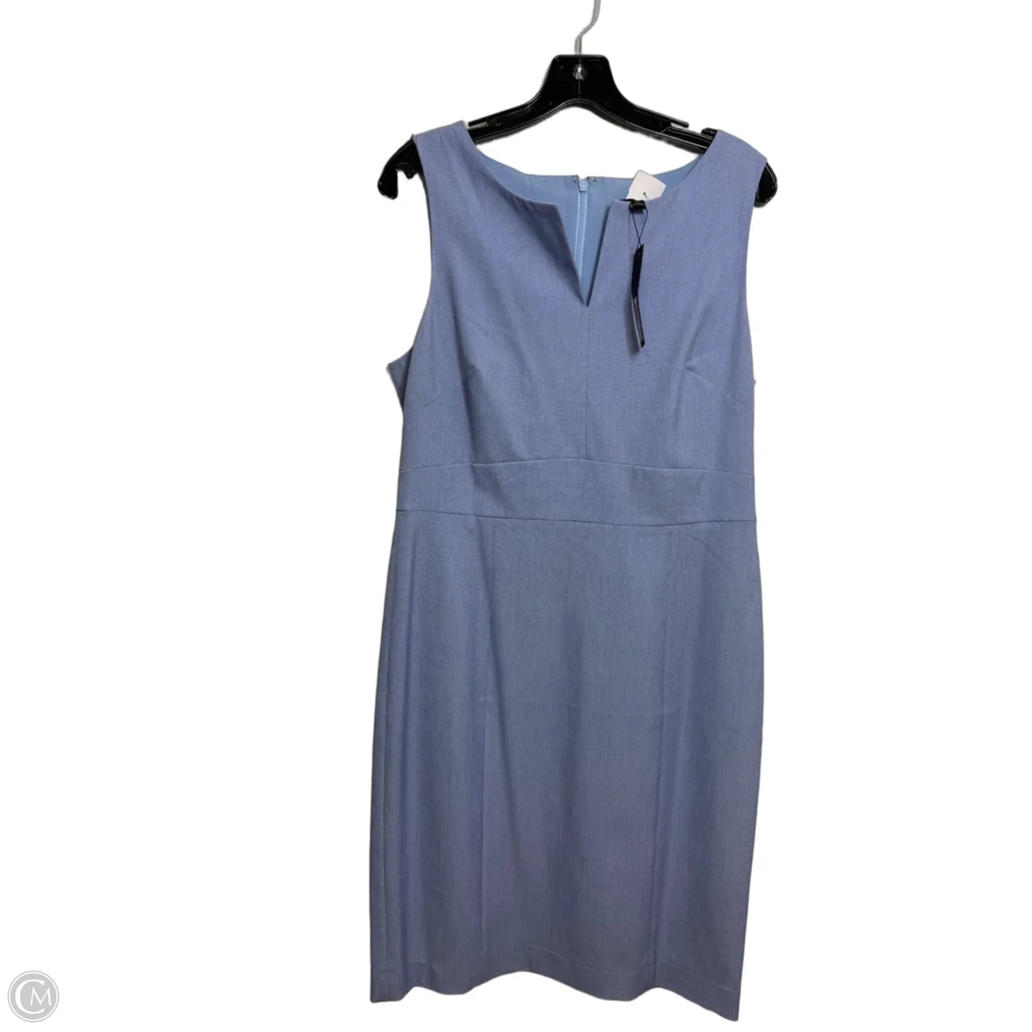 Dress Casual Short By Banana Republic In Purple, Size: 12