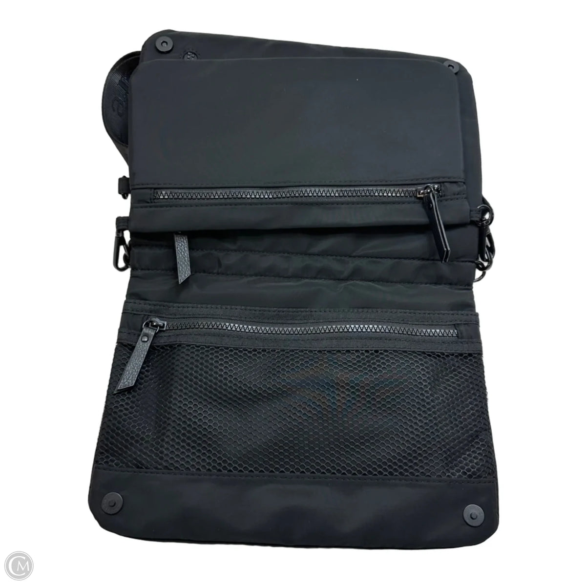 Crossbody By Clothes Mentor, Size: Medium