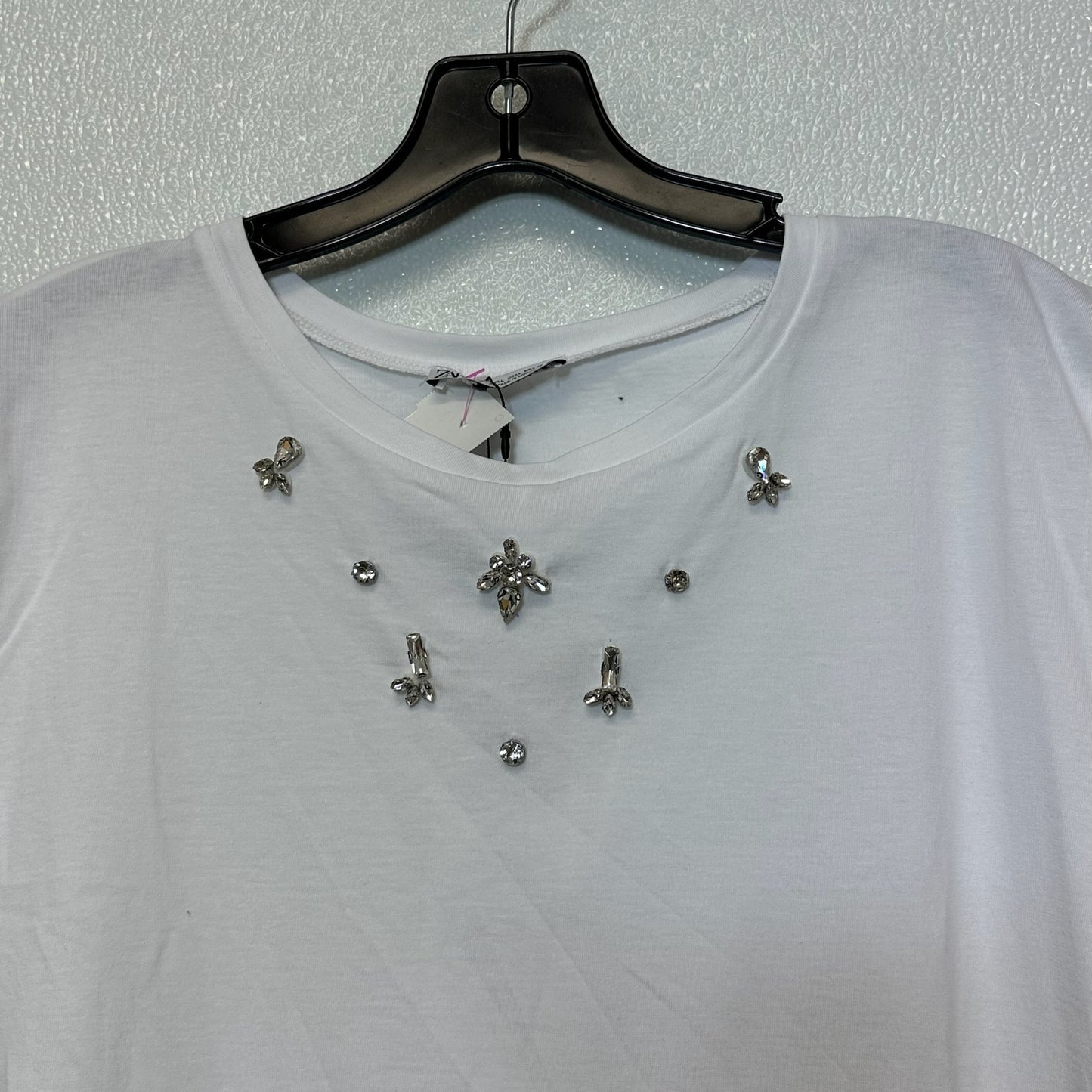 Top Short Sleeve By Zara In White, Size: L