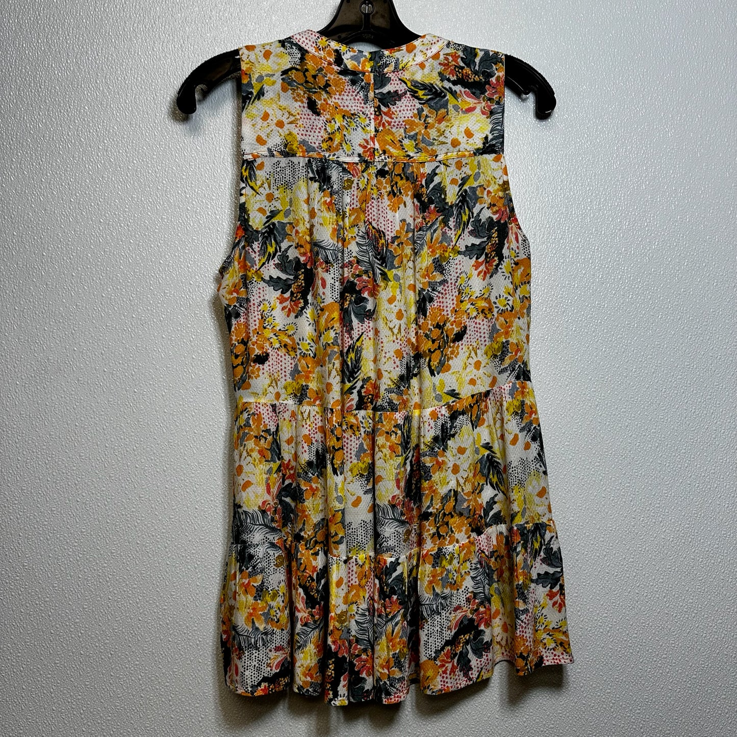 Top Sleeveless By Floreat  Size: S