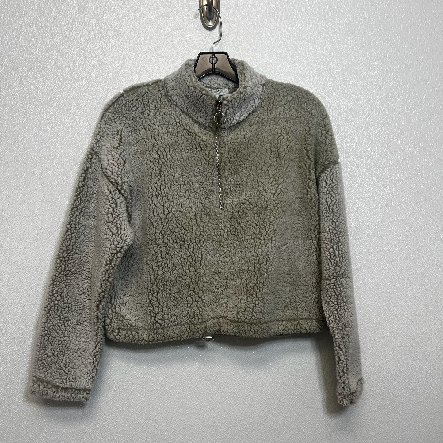 Sweatshirt Crewneck By Clothes Mentor In Tan, Size: S