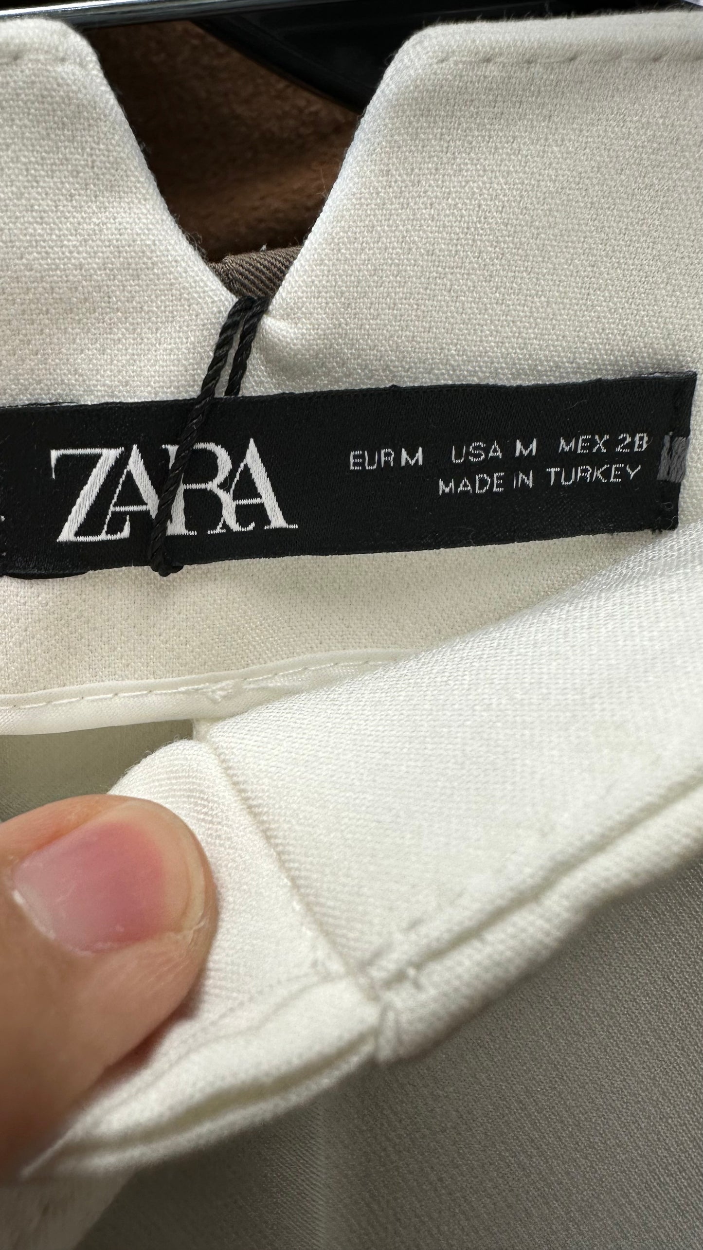 Pants Ankle By Zara In White, Size: M