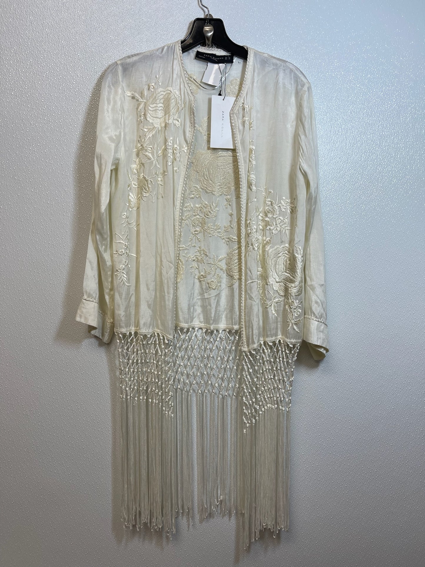 Cardigan By Zara In Ivory, Size: Xs