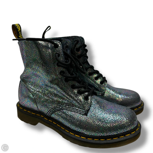 Boots Ankle Flats By Dr Martens In Multi-colored, Size: 9