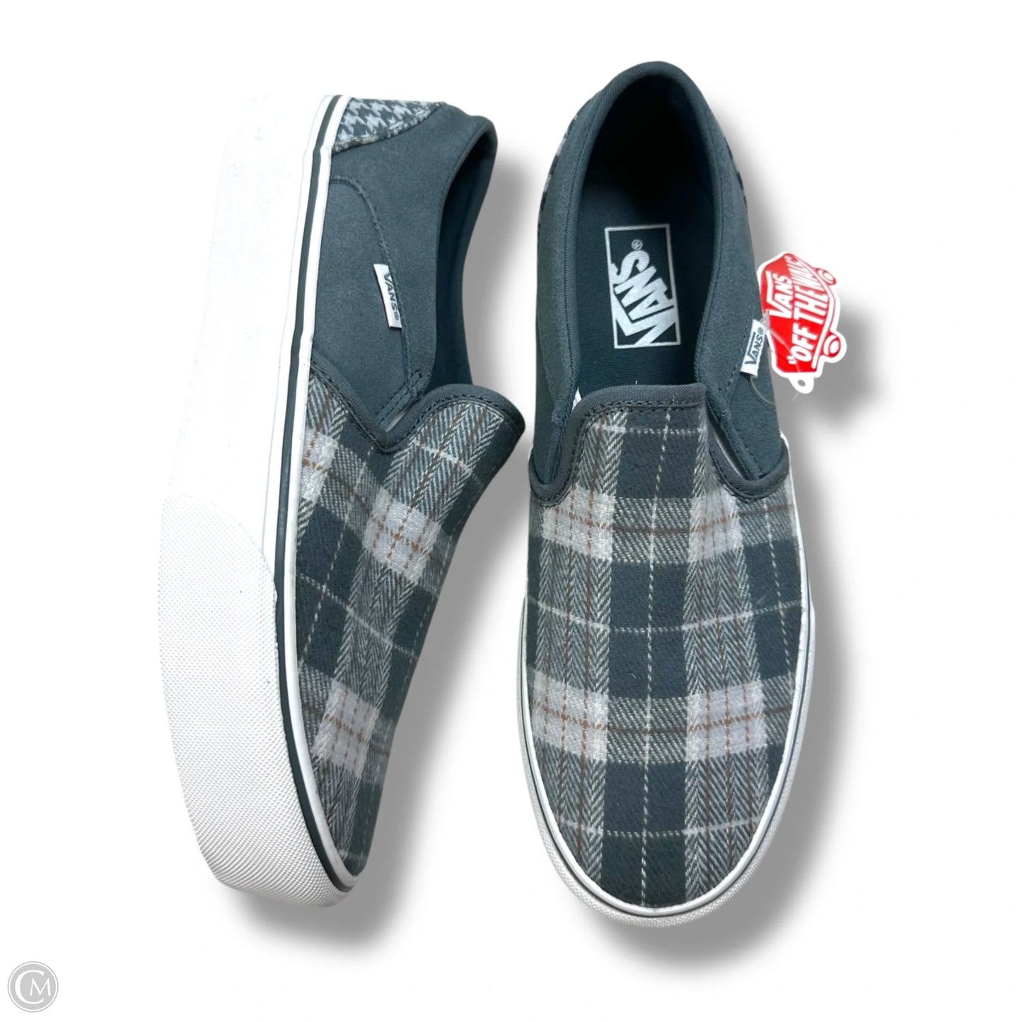 Shoes Flats By Vans In Grey & White, Size: 10