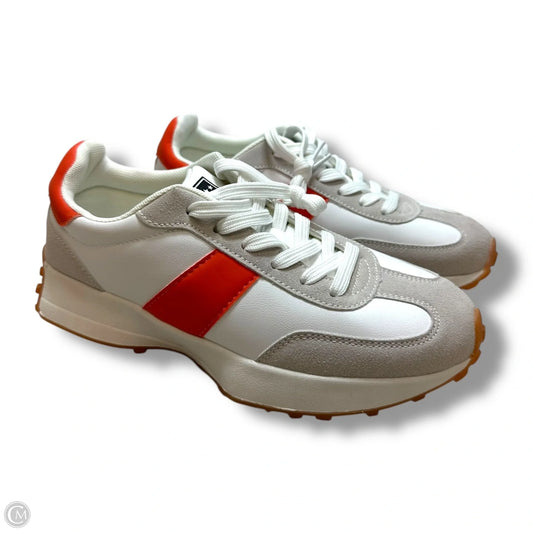 Shoes Sneakers By Clothes Mentor In White, Size: 8.5