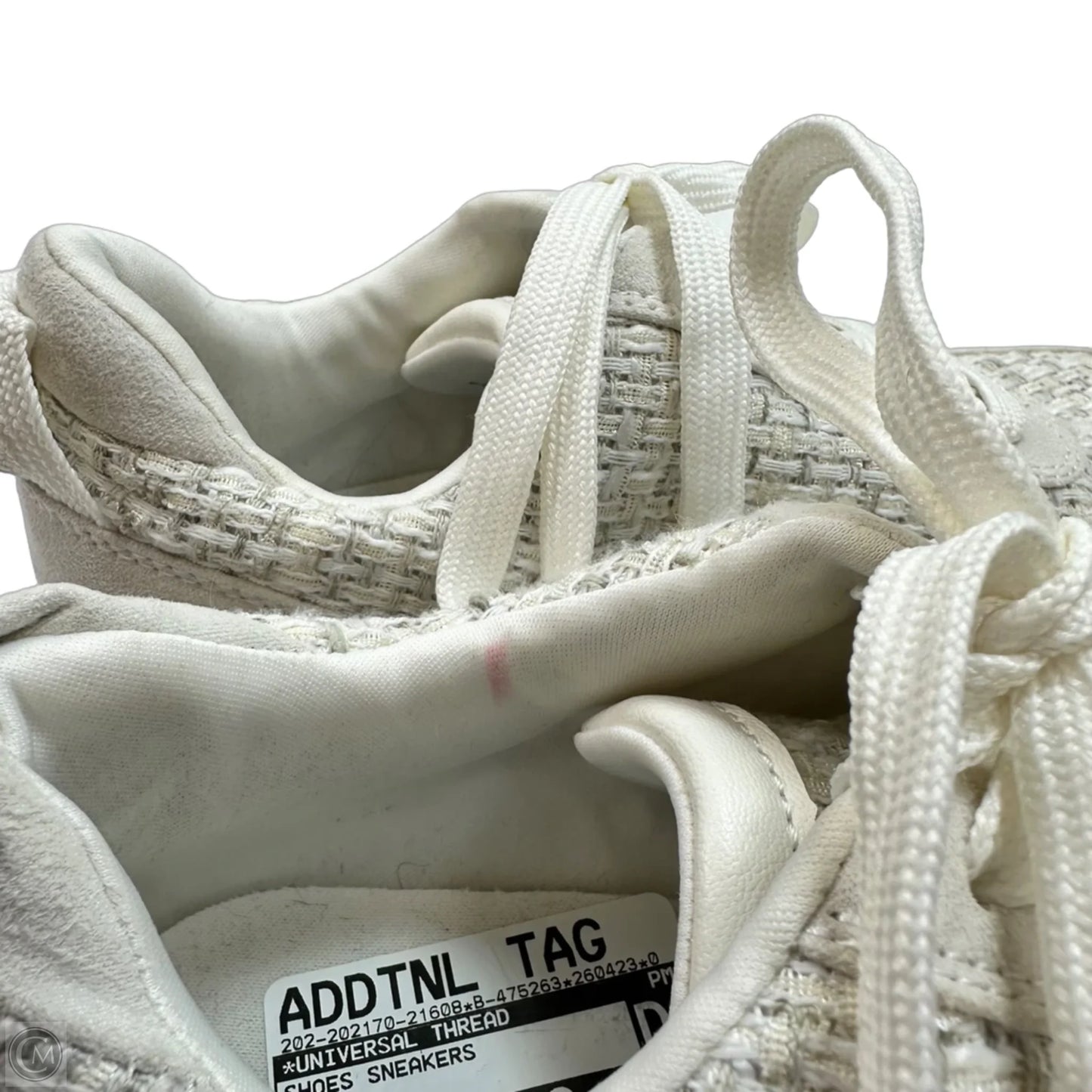 Shoes Sneakers By Universal Thread In White, Size: 7