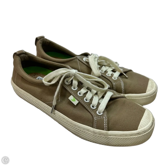 Shoes Flats By Cariuma In Brown, Size: 10.5