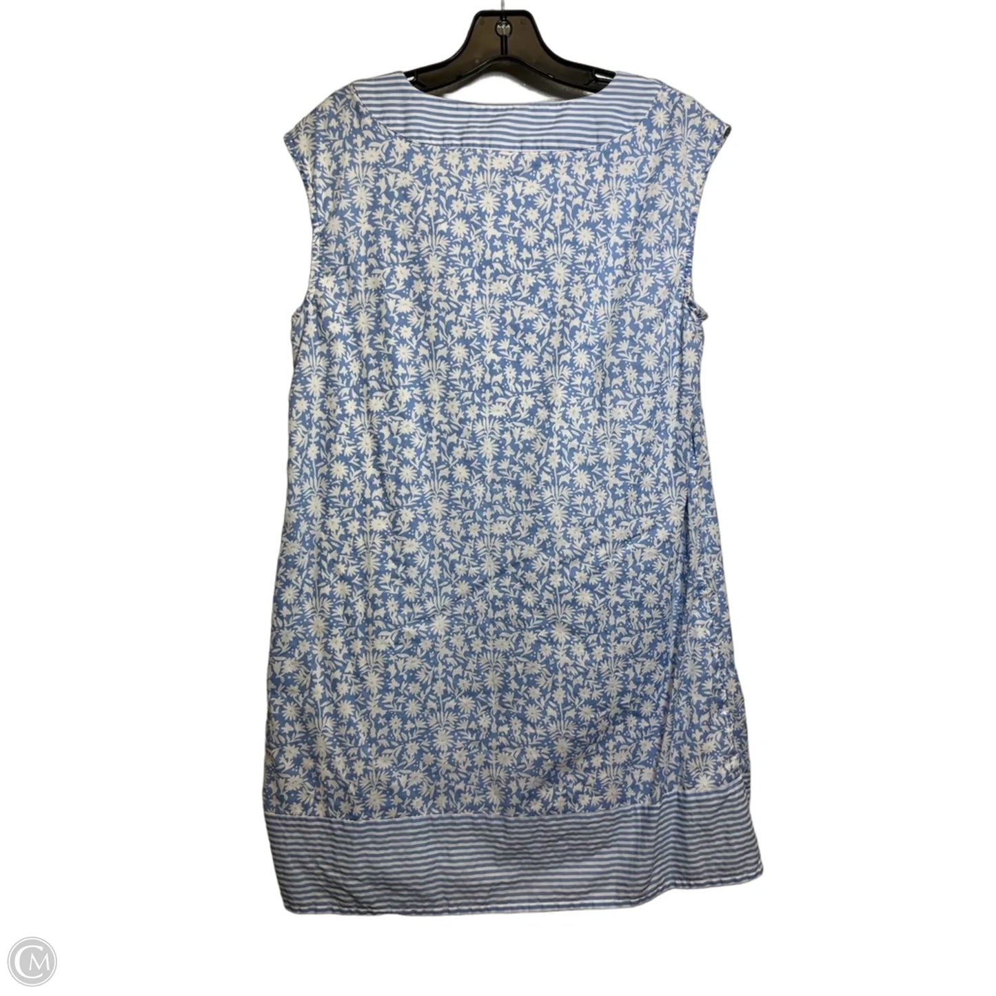 Dress Casual Short By Vineyard Vines In Blue & White, Size: S