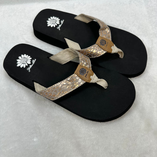 Sandals Flip Flops By Yellow Box  Size: 9
