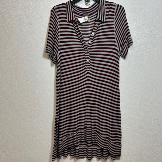 Dress Casual Short By We The Free  Size: Xl