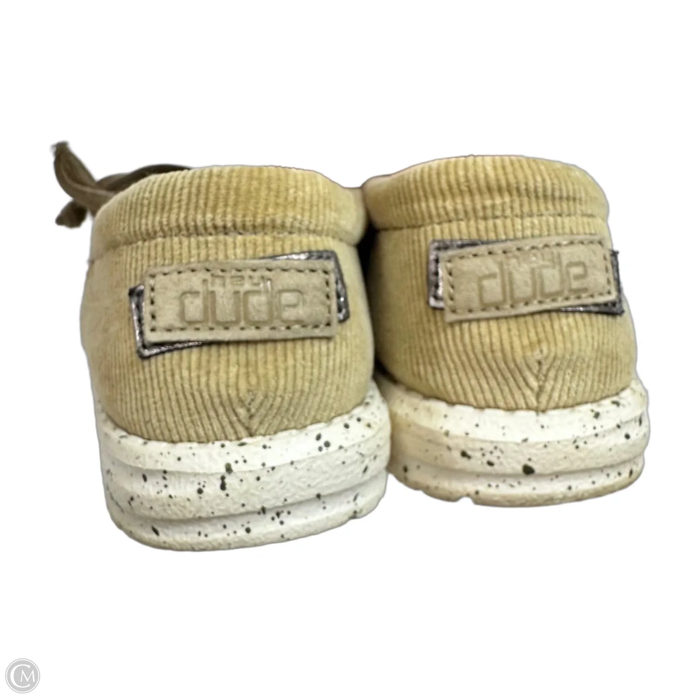 Shoes Flats By Hey Dude In Beige, Size: 6