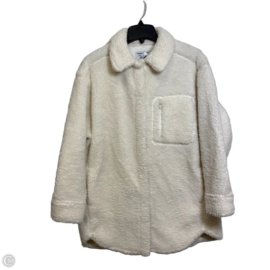 Jacket Faux Fur & Sherpa By Clothes Mentor In White, Size: S