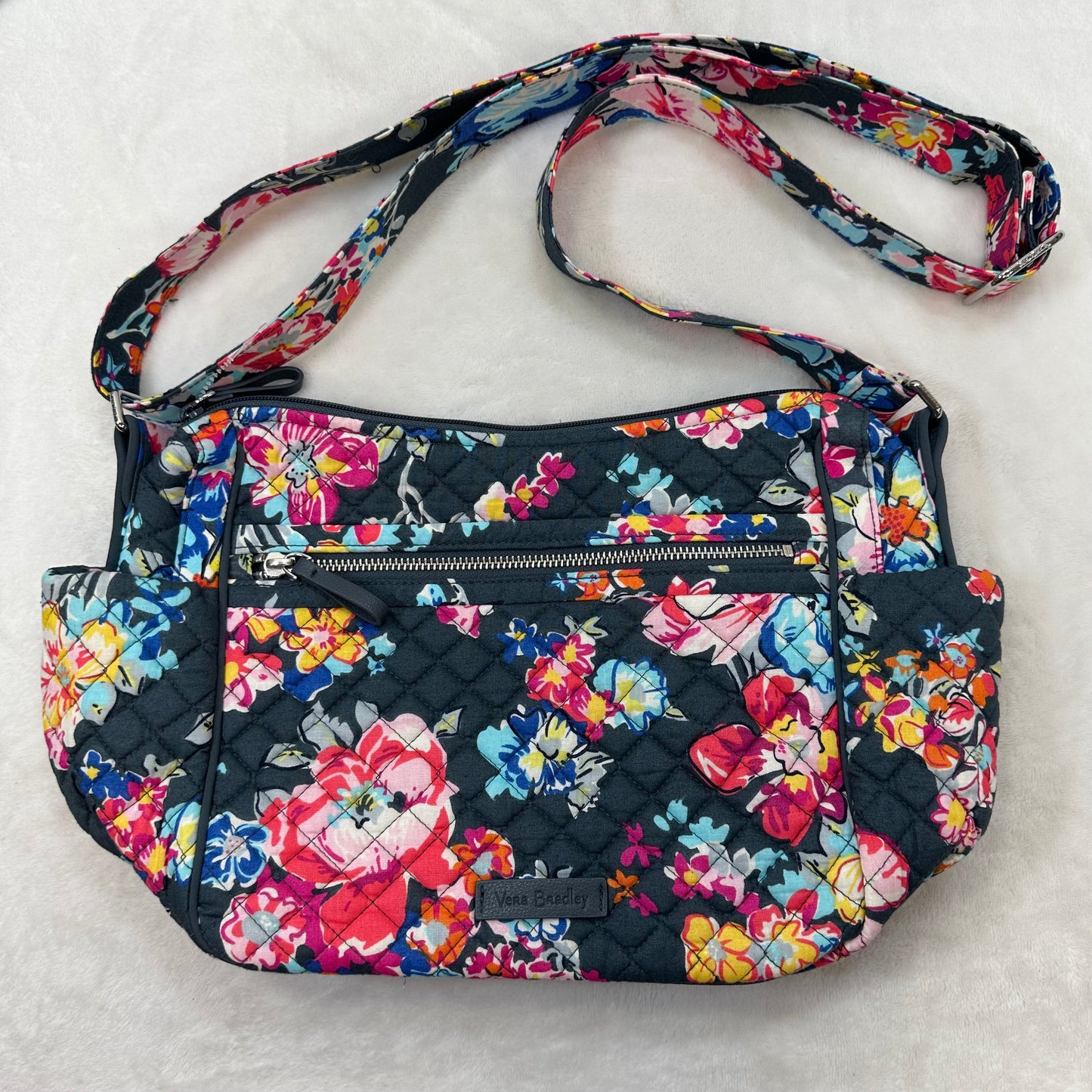 Handbag By Vera Bradley O, Size: Medium