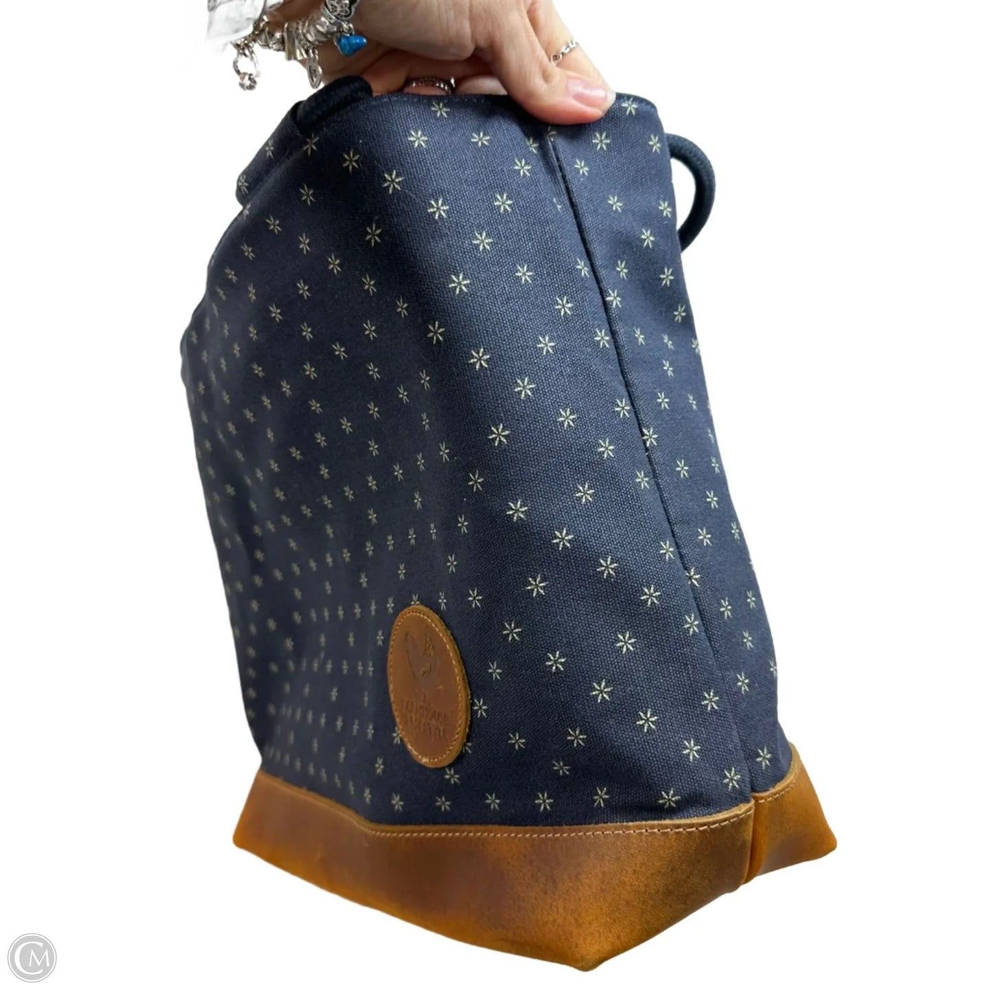 Tote By Clothes Mentor, Size: Medium