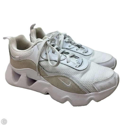 Shoes Sneakers By Nike In White, Size: 7