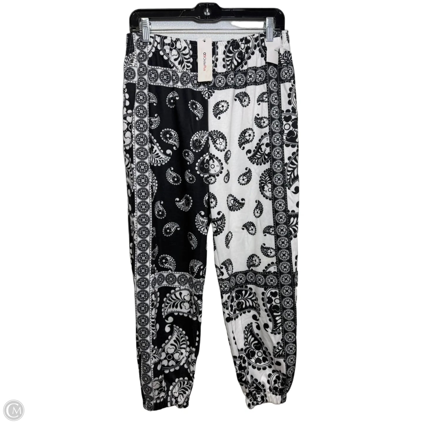 Pants Joggers By Clothes Mentor In Black & White, Size: M