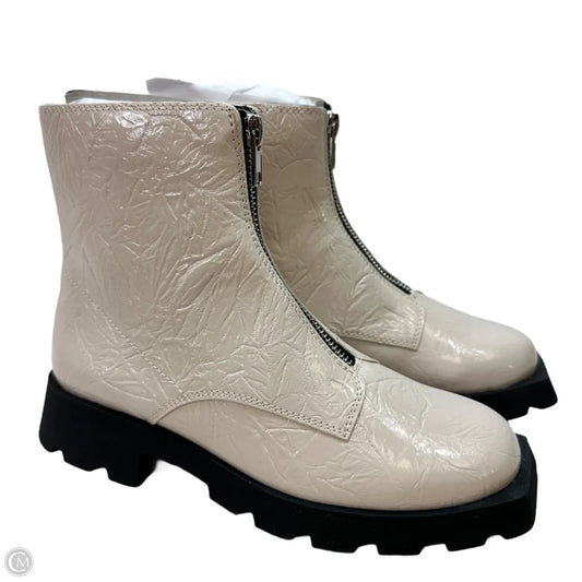 Boots Ankle Heels By Katy Perry In Cream, Size: 5